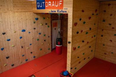 Kletterwand Grundschule Egloffstein